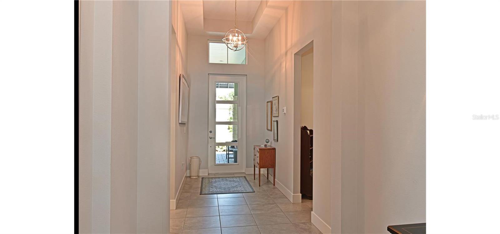 LAKEHOUSE COVE AT WATERSIDE - Residential