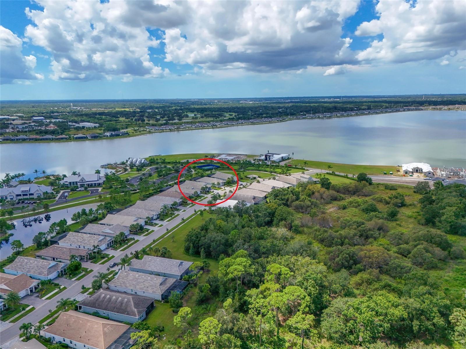 LAKEHOUSE COVE AT WATERSIDE - Residential