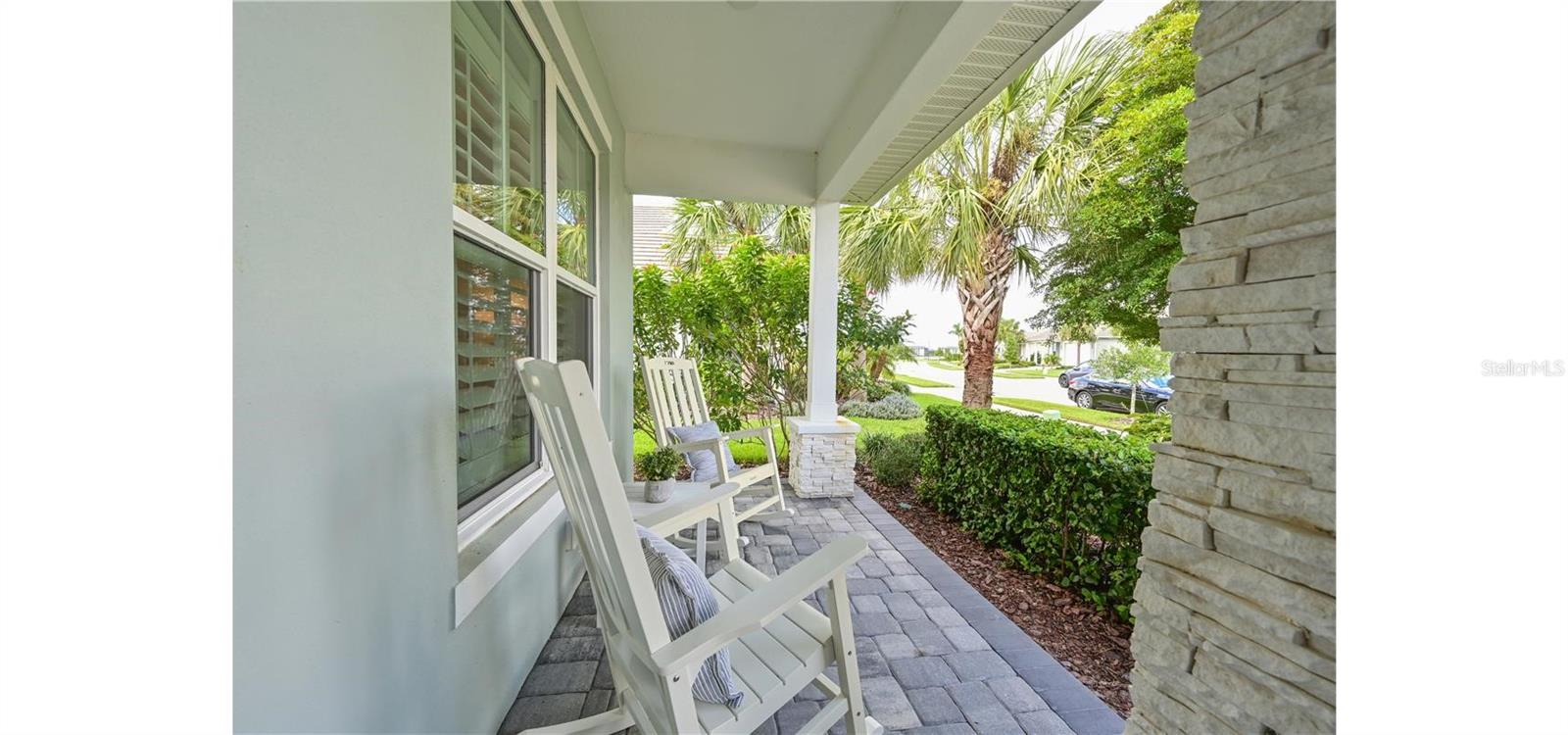 LAKEHOUSE COVE AT WATERSIDE - Residential