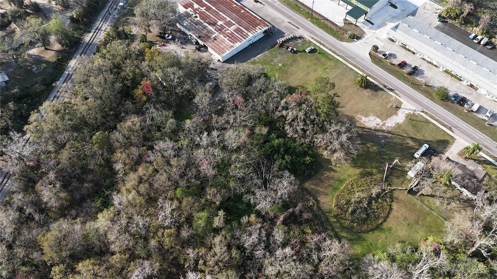 Photo of 713 E Alsobrook Street, Plant City, FL 33563 (MLS # TB8350344)