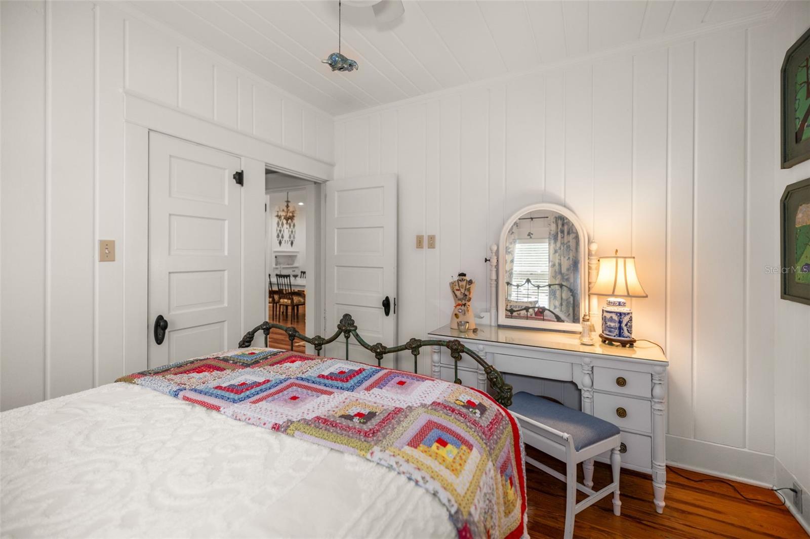 JONES GEO L SUB - Commercial Sale