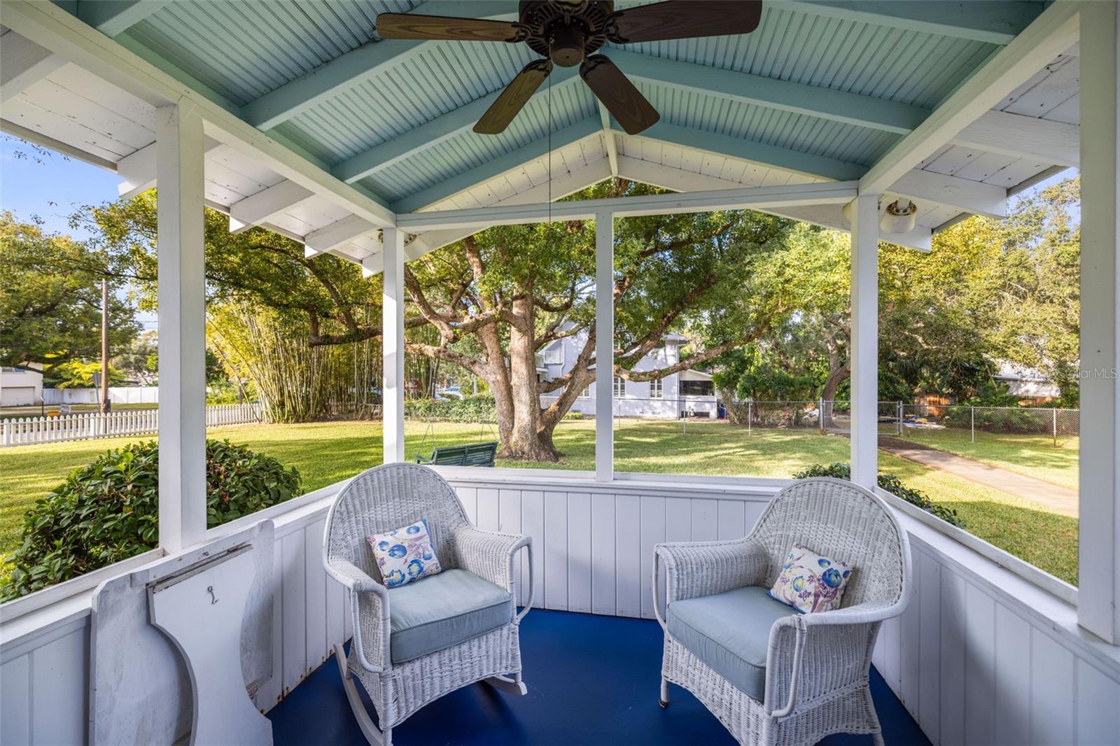 JONES GEO L SUB - Commercial Sale