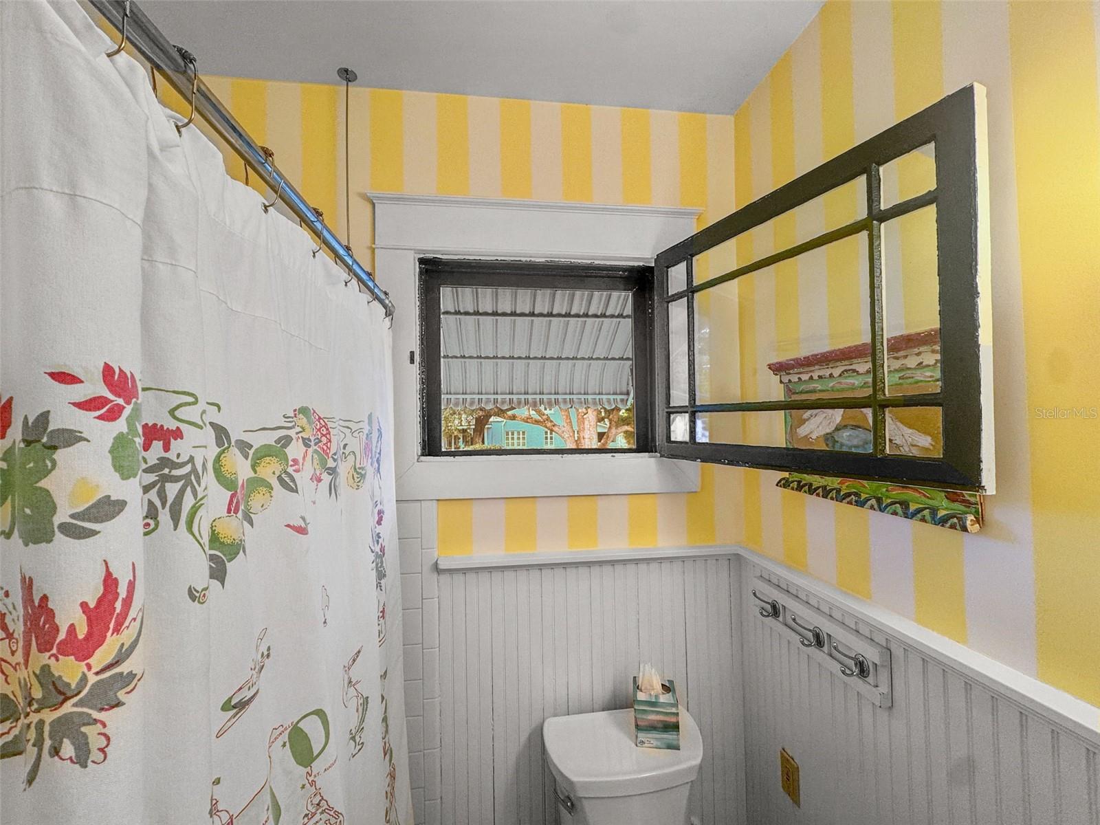 JONES GEO L SUB - Commercial Sale