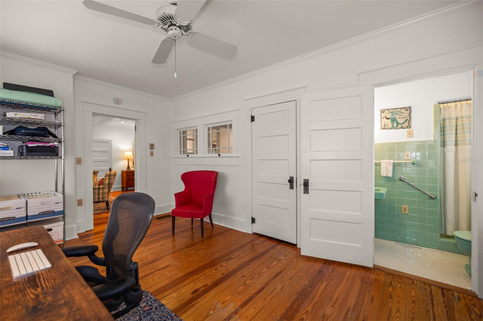 JONES GEO L SUB - Commercial Sale