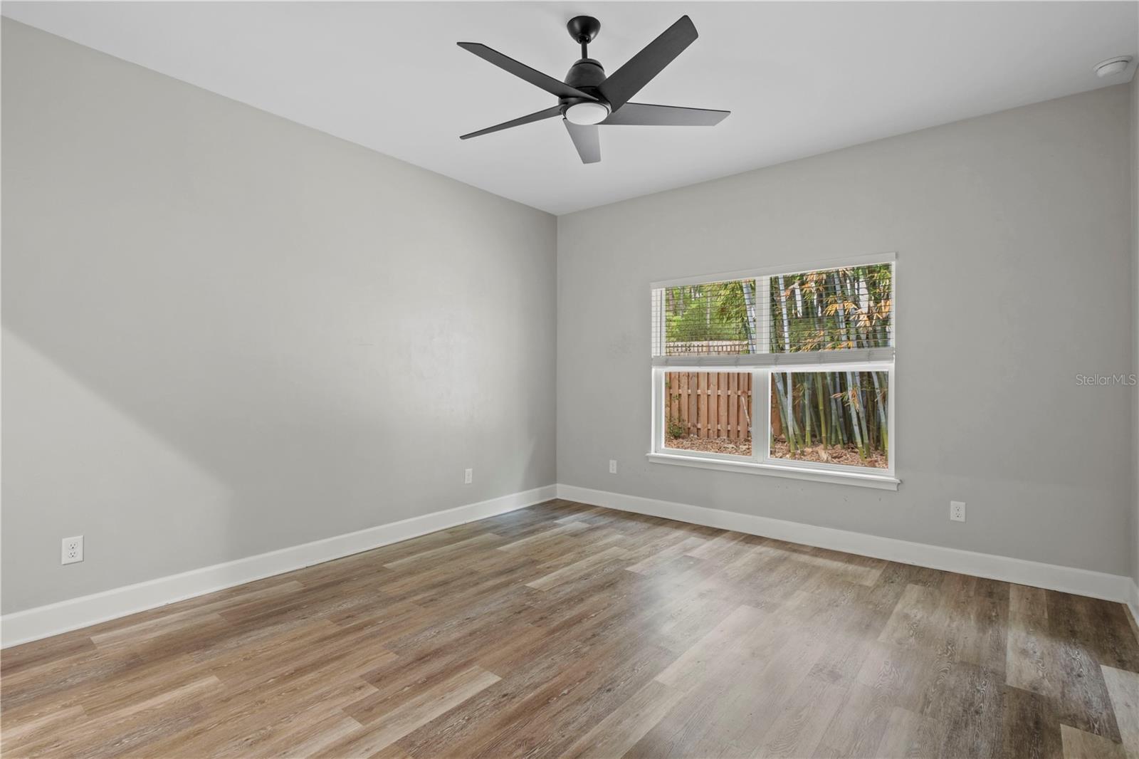 REPLAT SYLVANIA TERRACE - Residential Lease