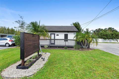 Photo of 329 Franklin Street, Ocoee, FL 34761 (MLS # O6422345)