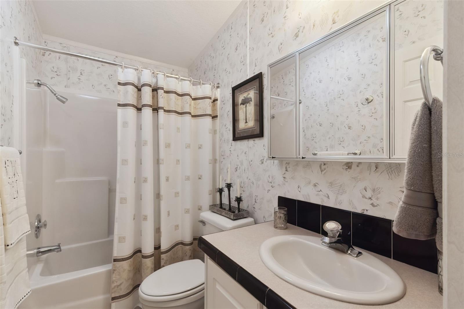 MOUNT OLIVE SHORES PH 04 - Residential