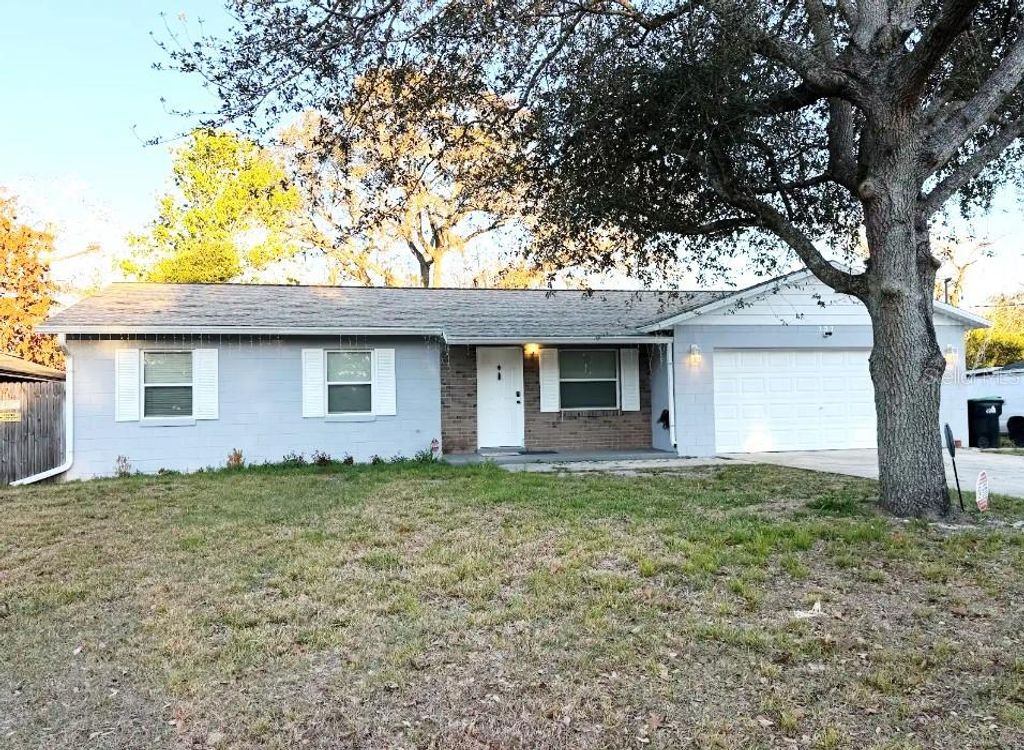 Photo of 137 N Nowell Street, Orlando, FL 32835 (MLS # O6386184)