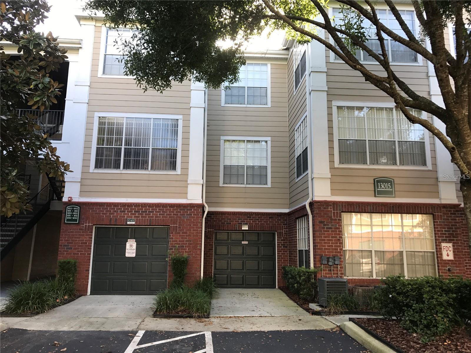 Beautiful 2nd floor, 1 Bedroom Condo w/ Screen Patio.Great Location! Near Disney Springs, Sea World & Universal. Easy Access to I-4 & Other Major Roadways. Gated Complex Has Pool & Spa, Gym, Racquetball & Tennis. Must see!