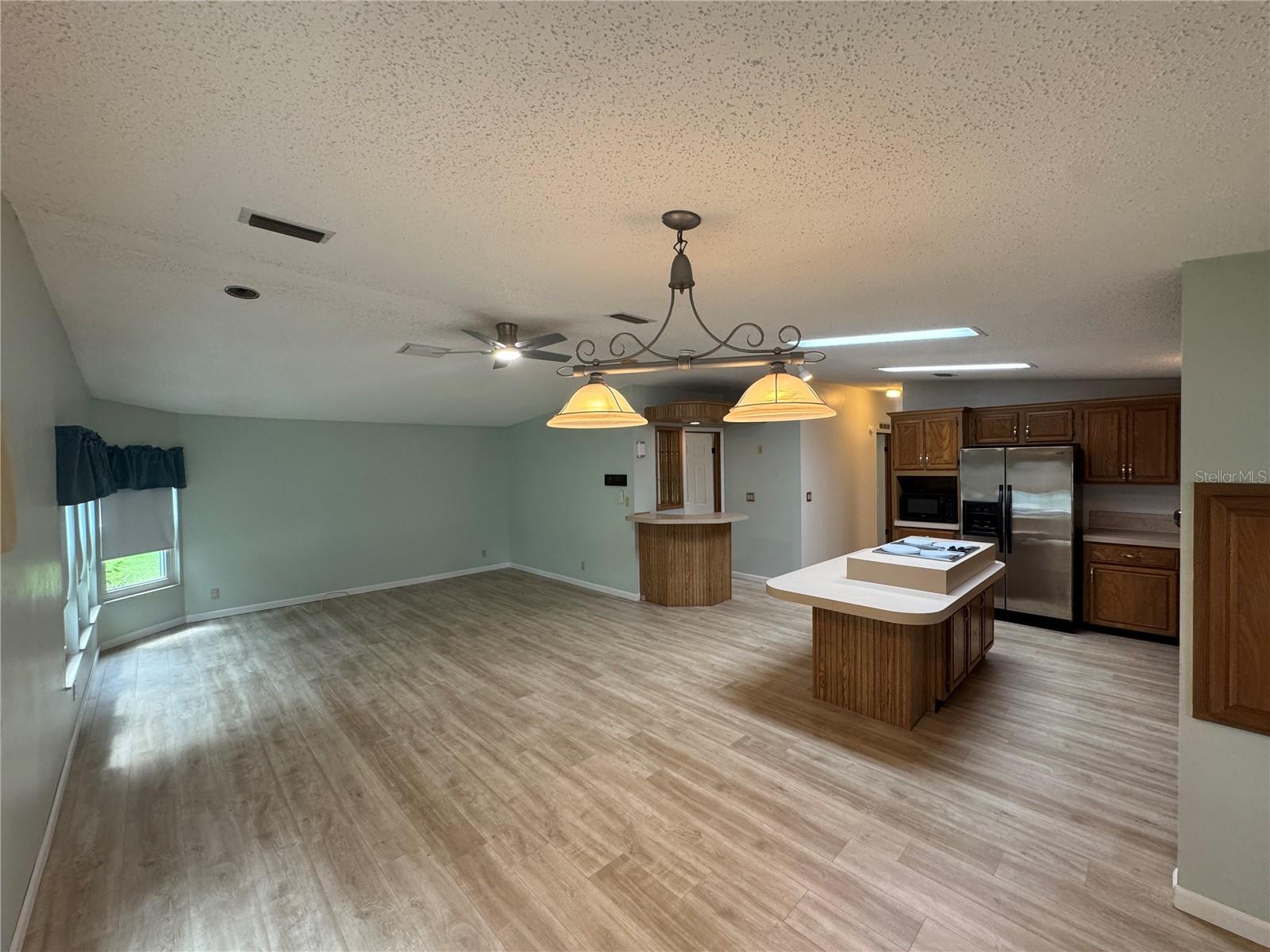 PLANTATION AT LEESBURG BELLE GROVE - Residential Lease