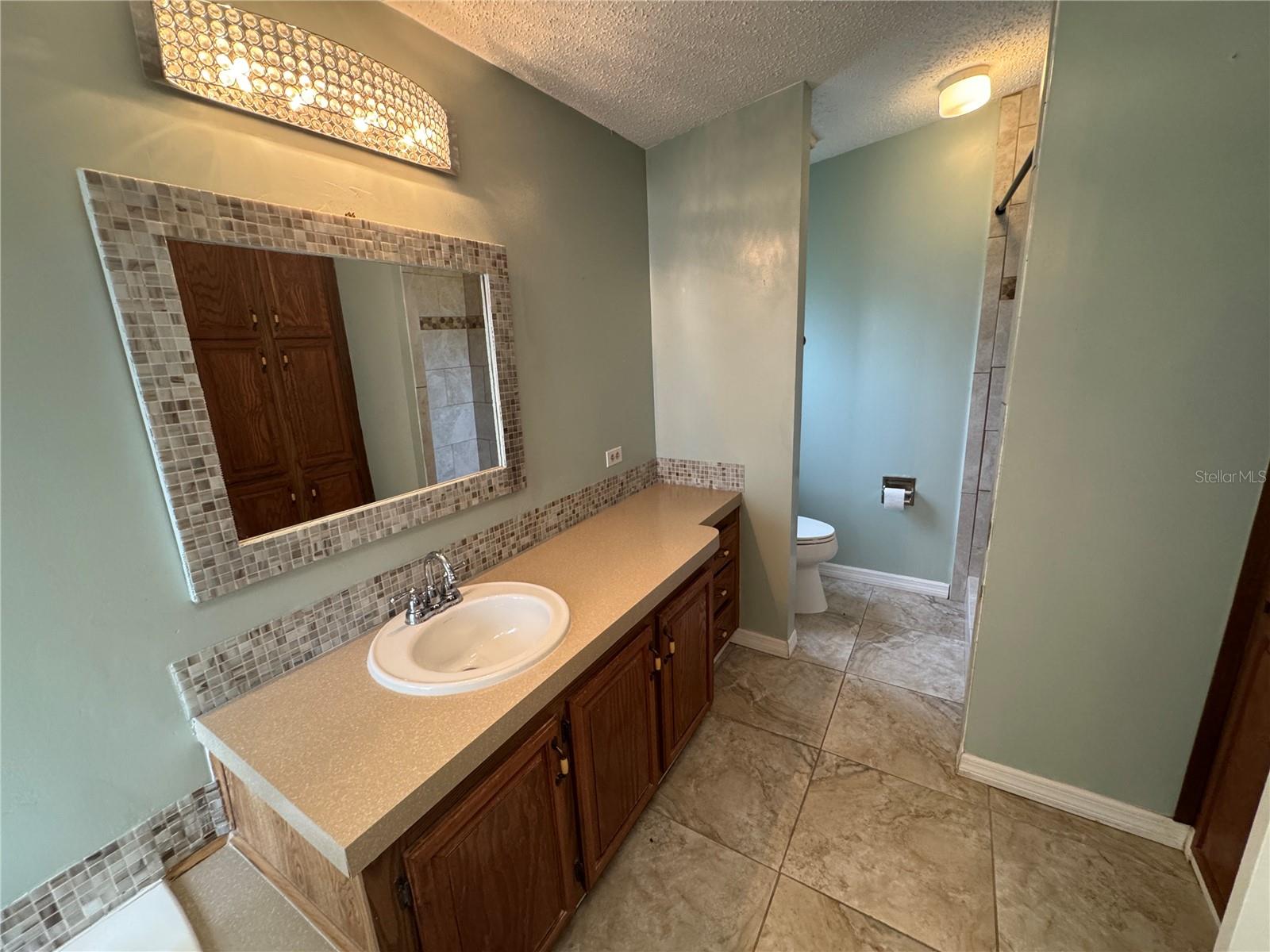 PLANTATION AT LEESBURG BELLE GROVE - Residential Lease