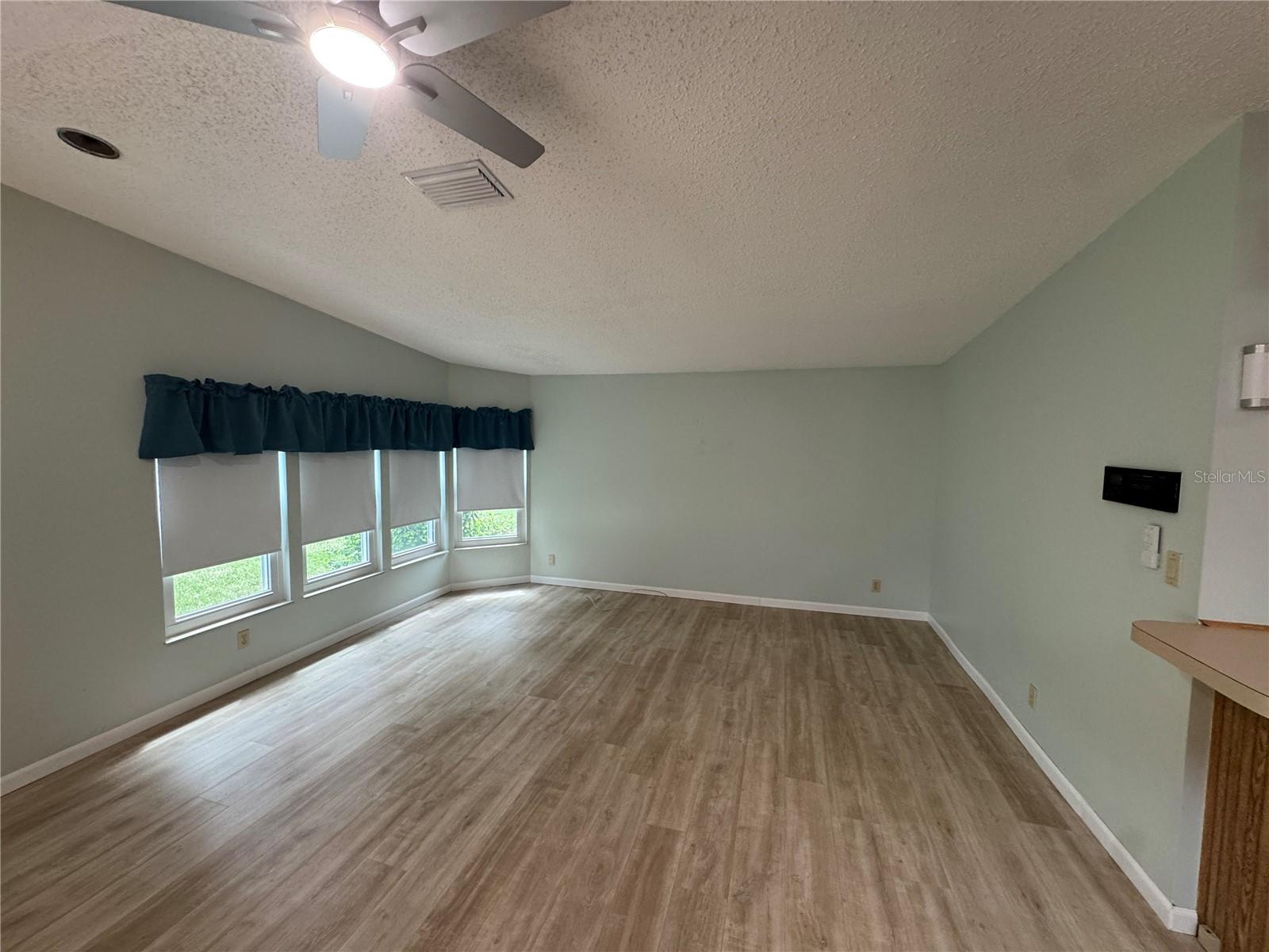 PLANTATION AT LEESBURG BELLE GROVE - Residential Lease