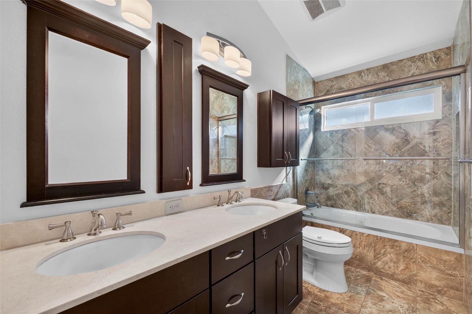 ST ANDREWS AT THE EAGLES UN 2 - Residential