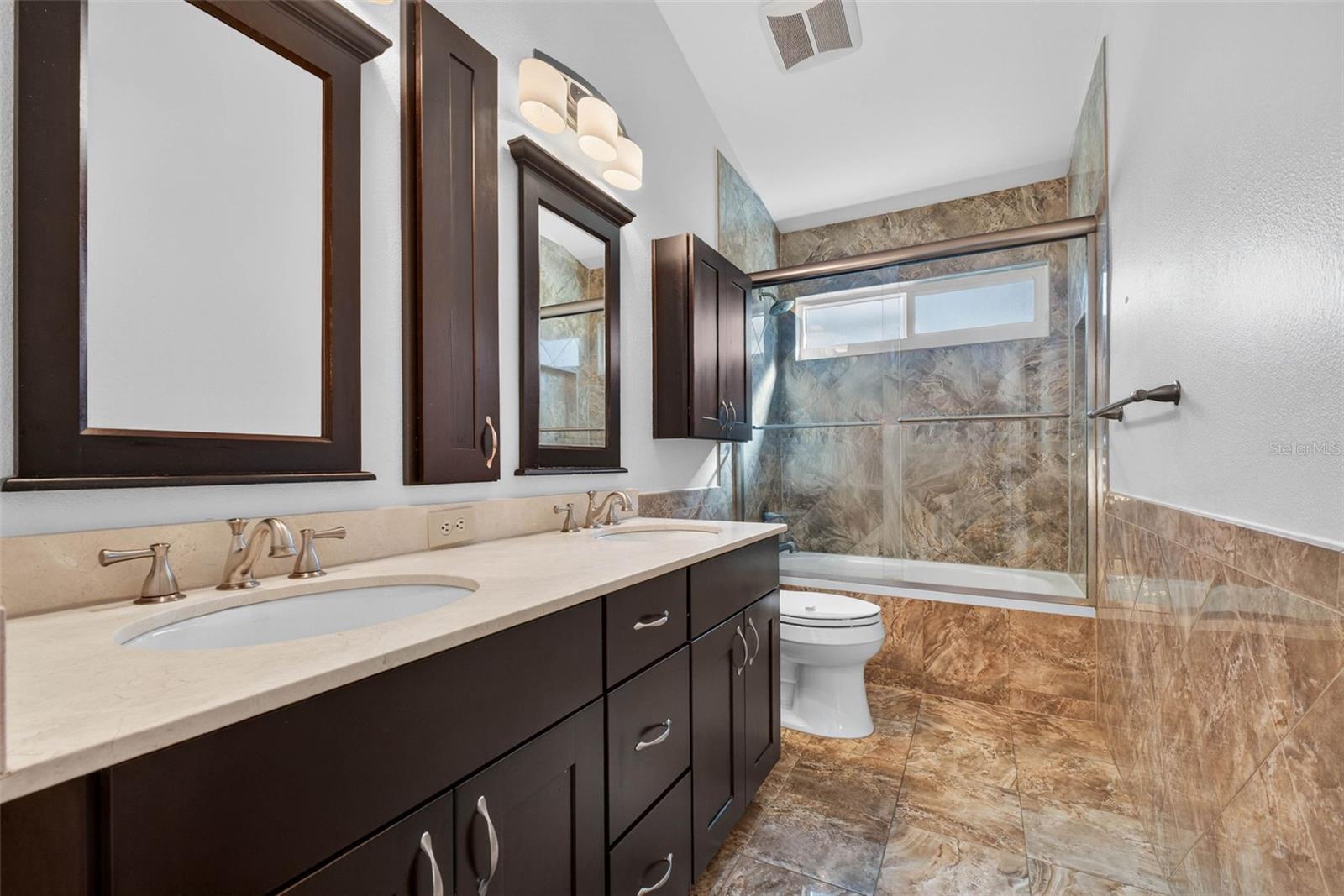 ST ANDREWS AT THE EAGLES UN 2 - Residential