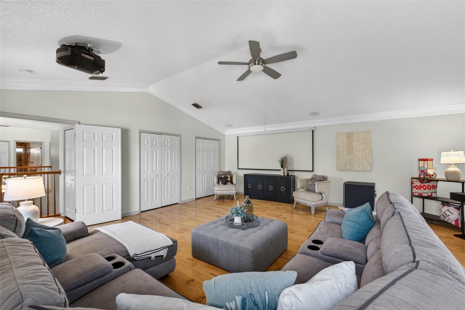 ST ANDREWS AT THE EAGLES UN 2 - Residential