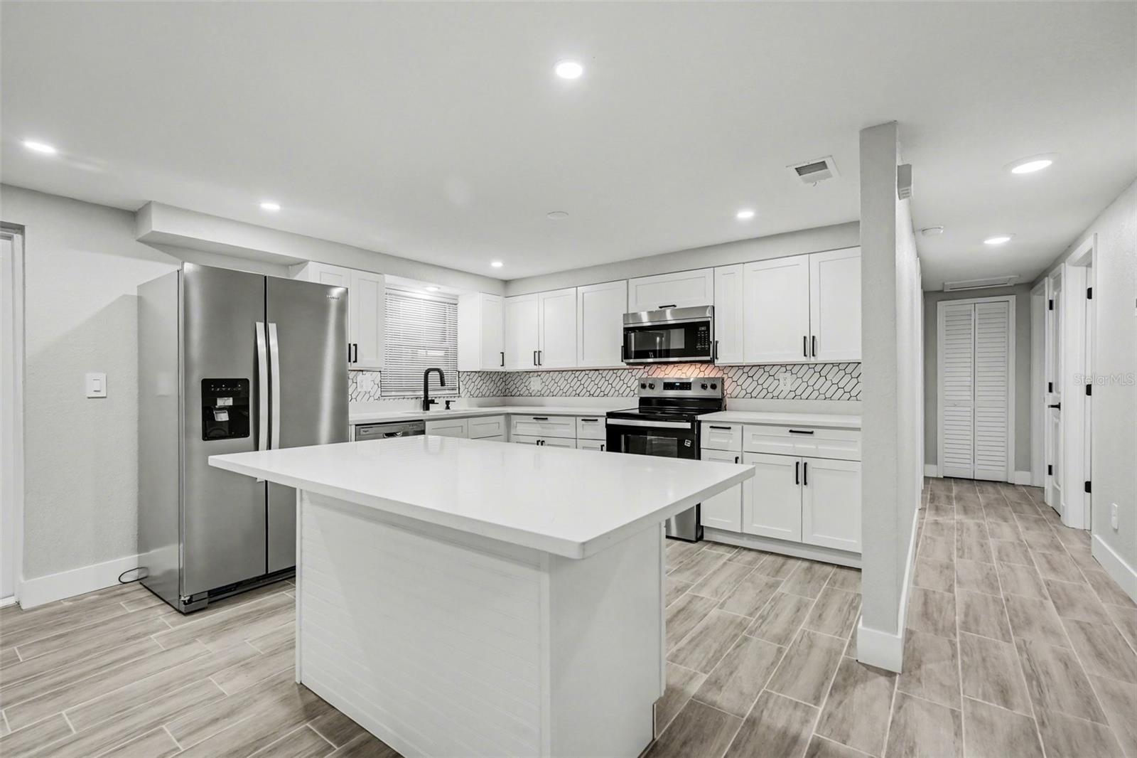 FORT KING ACRES - Residential