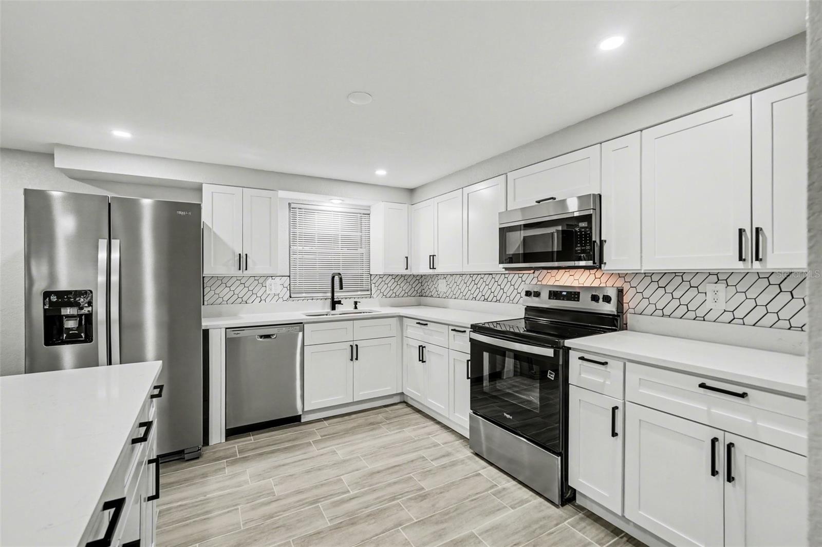 FORT KING ACRES - Residential