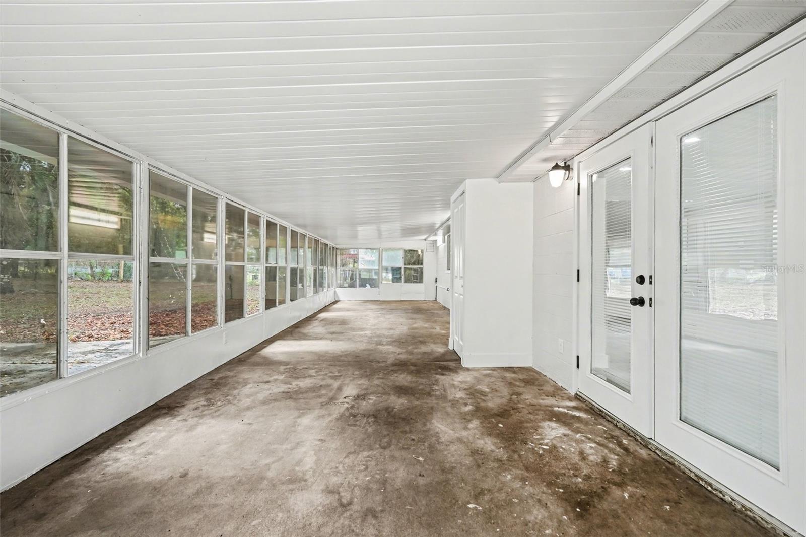 FORT KING ACRES - Residential