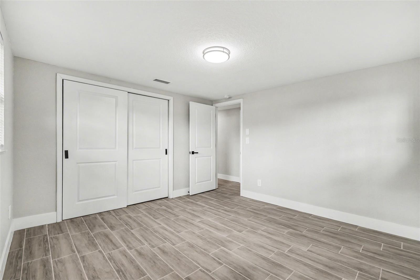 FORT KING ACRES - Residential