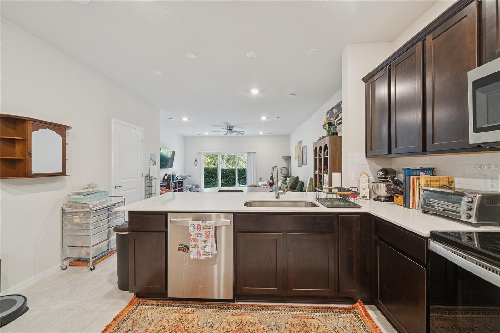 CYPRESS CAY - Residential