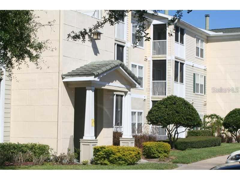 Photo of 18517 Bridle Club Drive #18517, Tampa, FL 33647 (MLS # TB8520373)