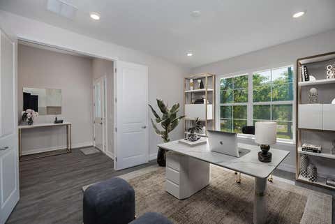 Tiny photo for 1834 NW 79th Loop, Ocala, FL 34475 (MLS # OM727434)