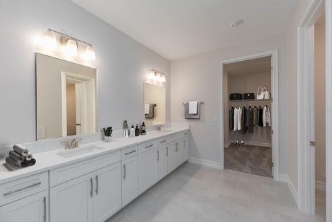 Tiny photo for 1834 NW 79th Loop, Ocala, FL 34475 (MLS # OM727434)