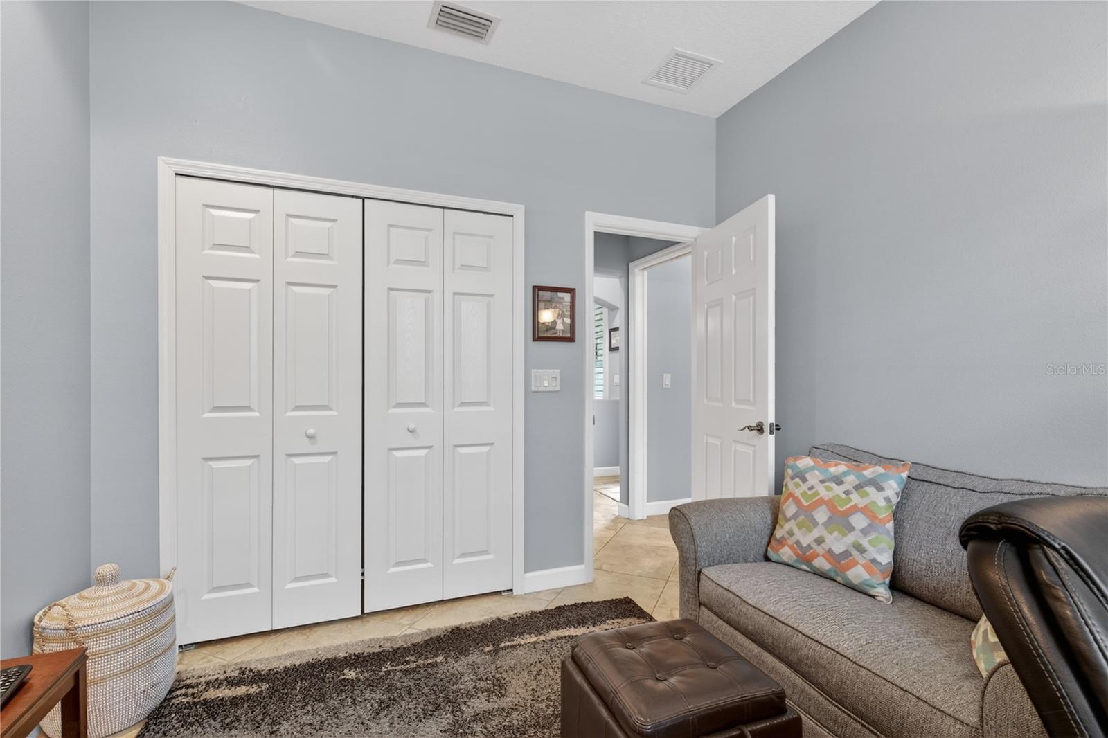 LAKES OF MOUNT DORA - Residential