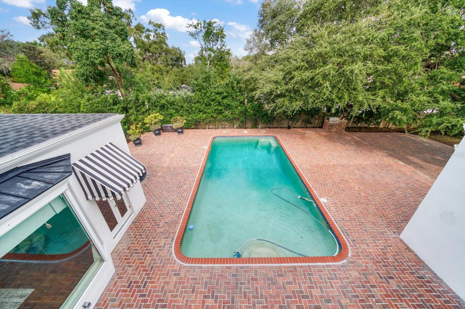 EASTLEIGH - Residential