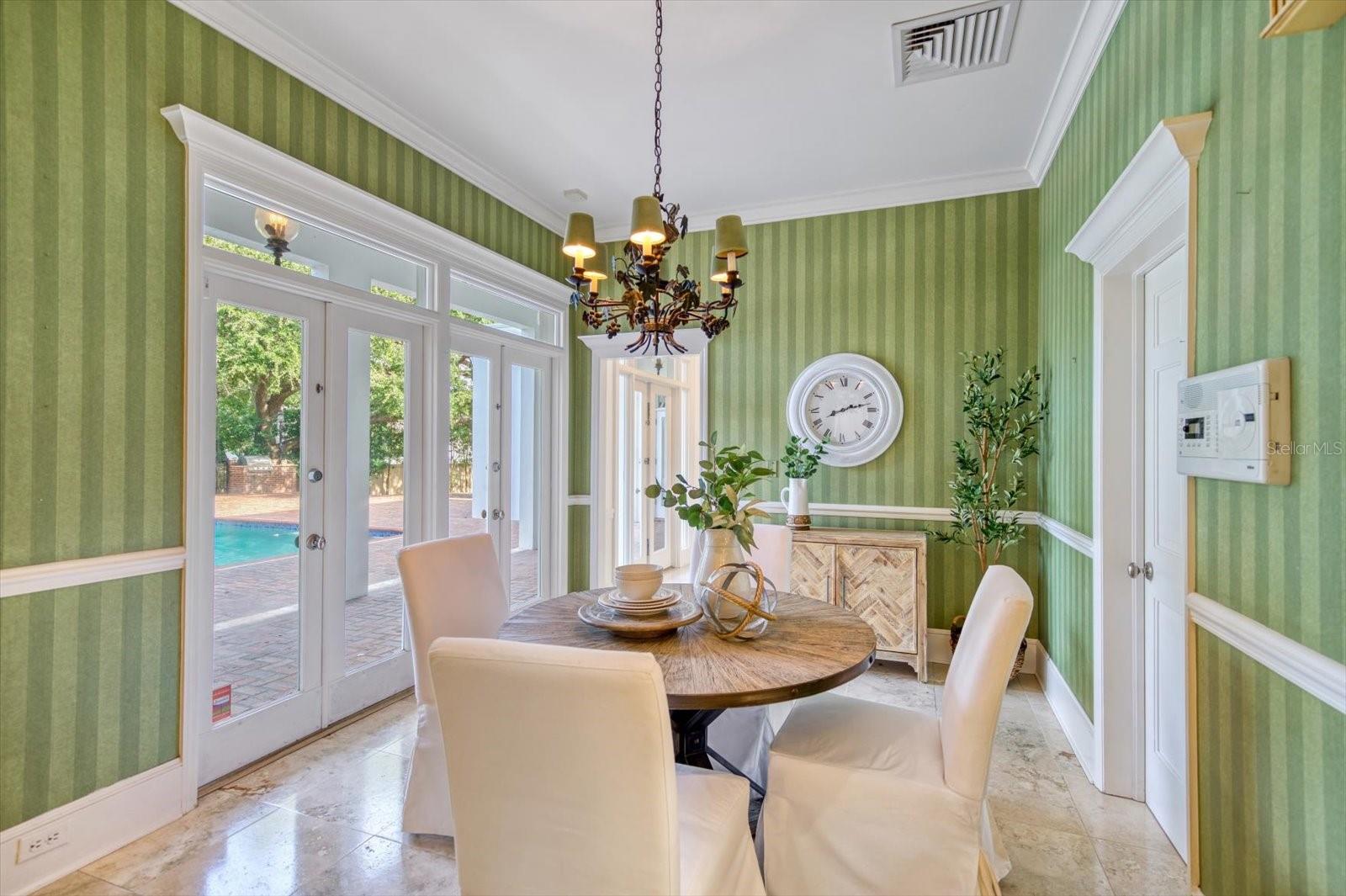 EASTLEIGH - Residential