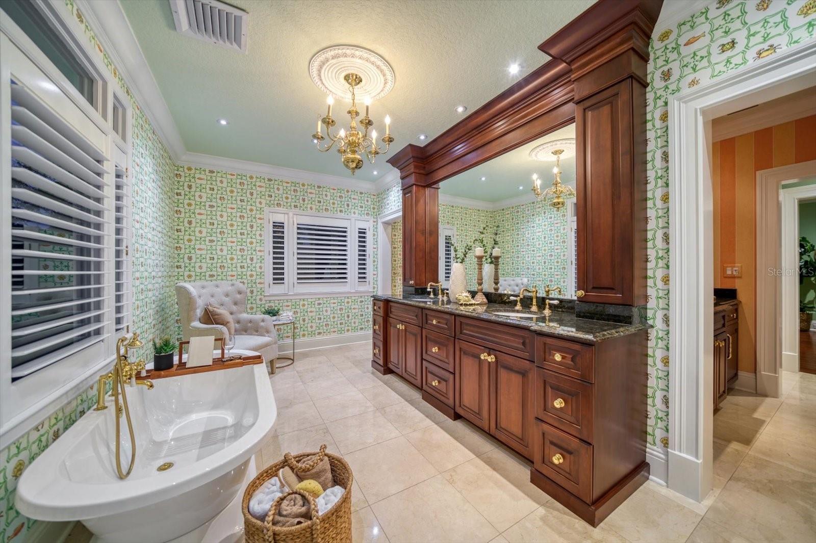 EASTLEIGH - Residential