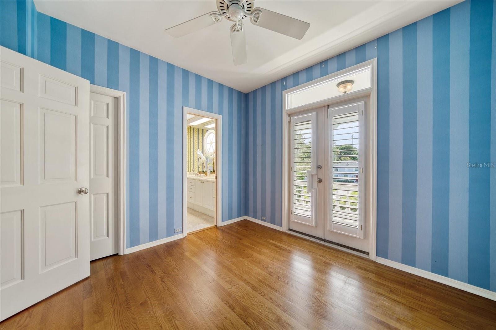 EASTLEIGH - Residential