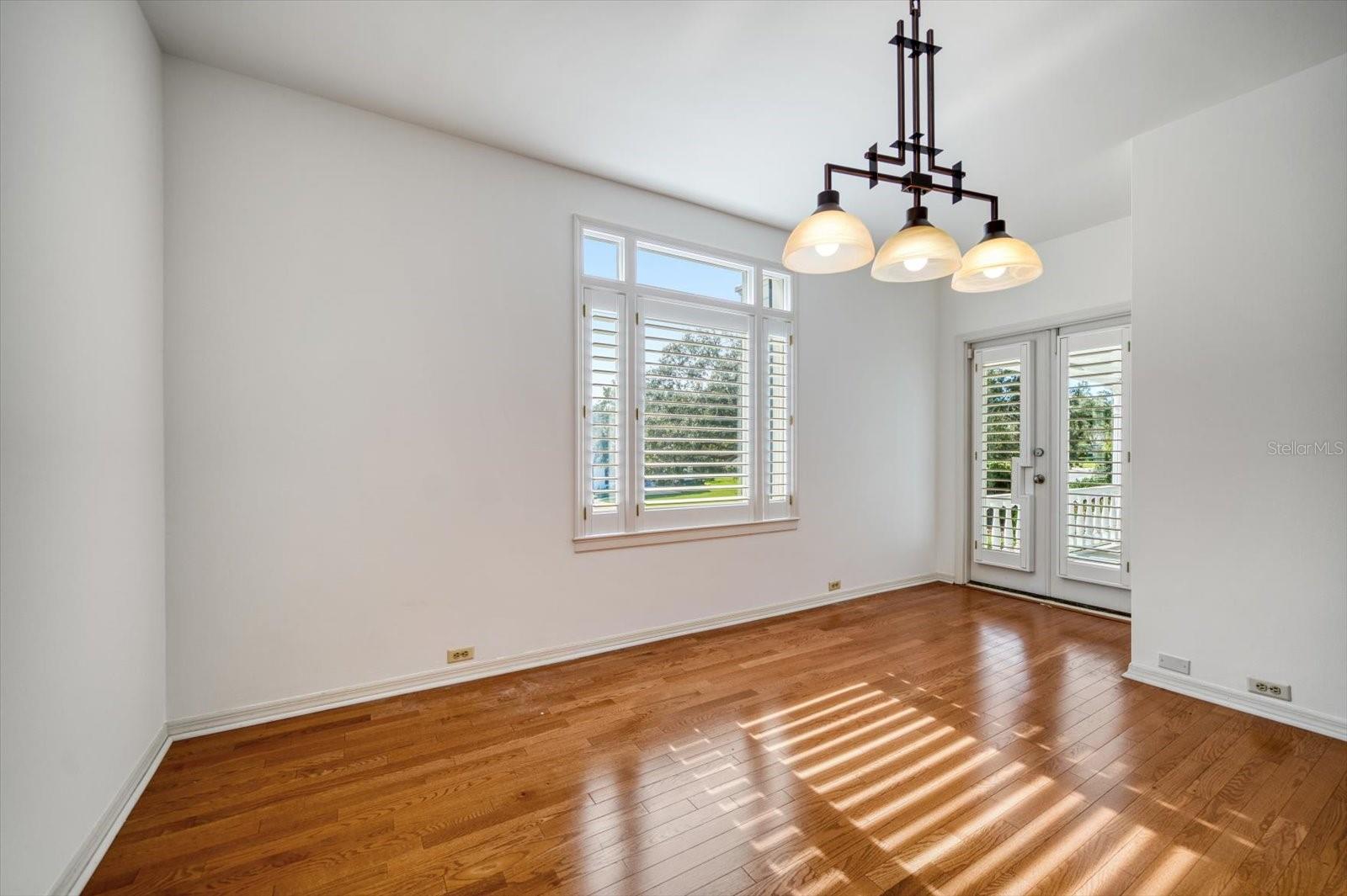 EASTLEIGH - Residential