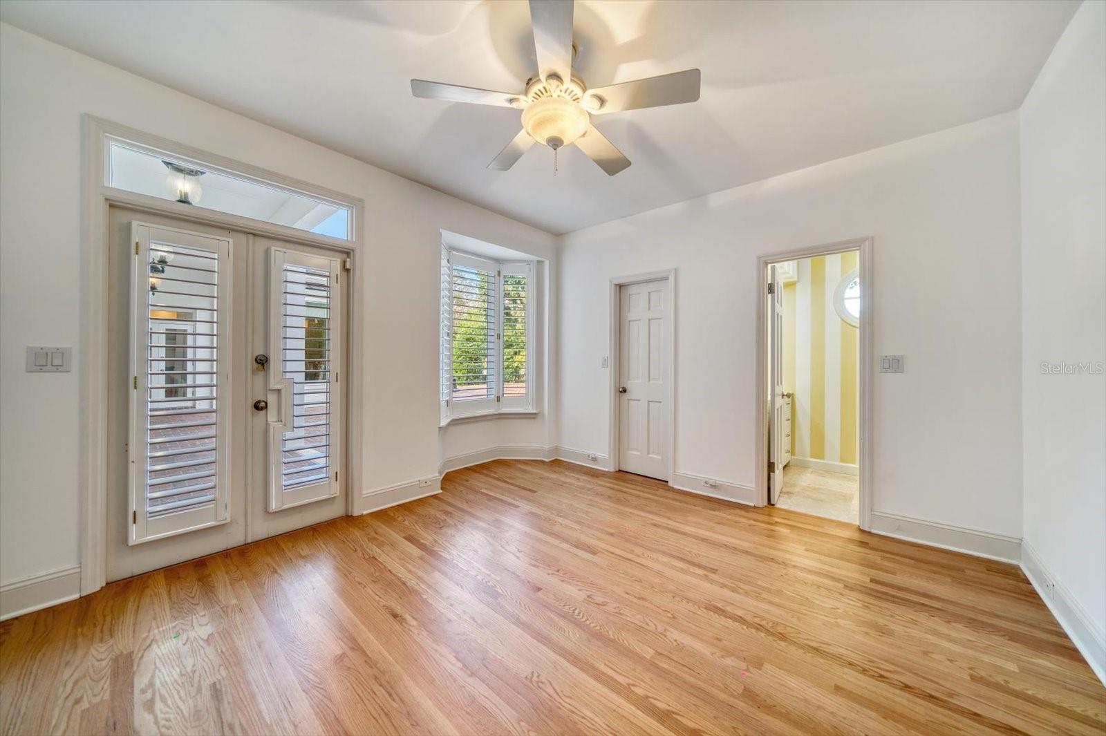 EASTLEIGH - Residential