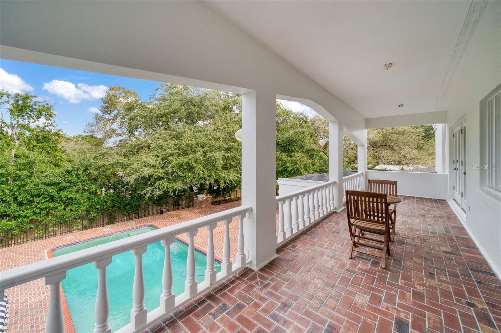 EASTLEIGH - Residential