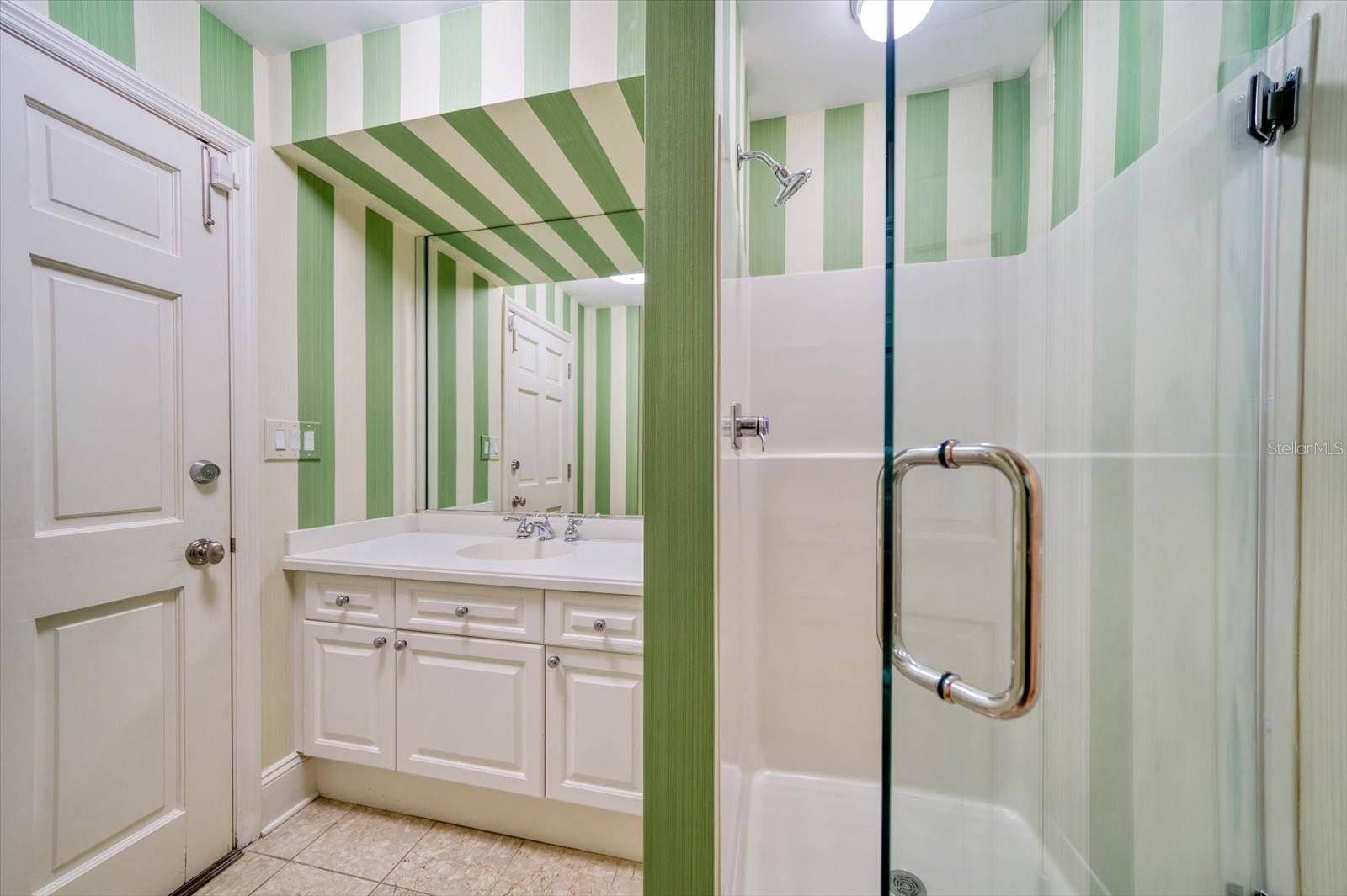 EASTLEIGH - Residential