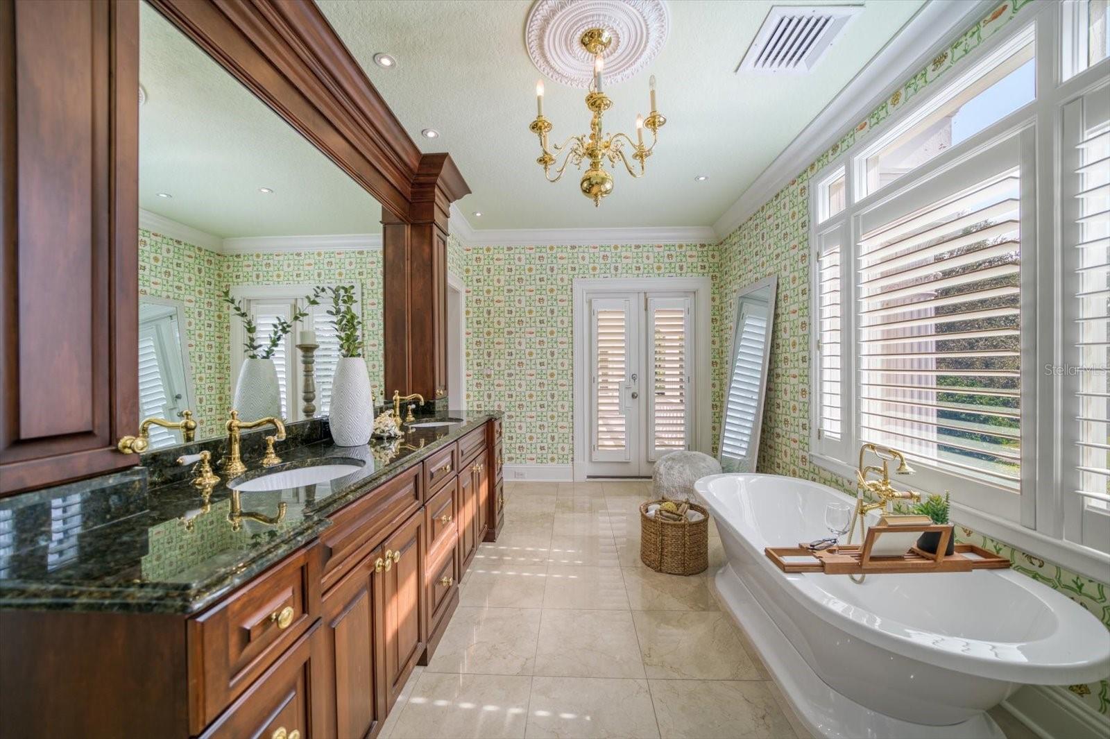 EASTLEIGH - Residential