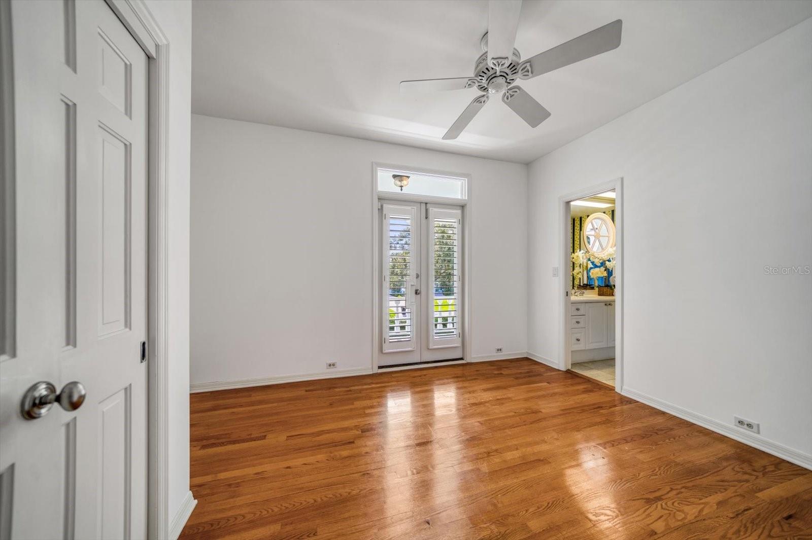 EASTLEIGH - Residential