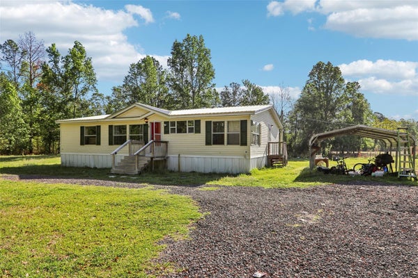 14070 JOHN WILLIAMS RD, SANDERSON, FL 32087 - Image 2cec54c692bab15b04a2d2dc48d9077d/3621752151