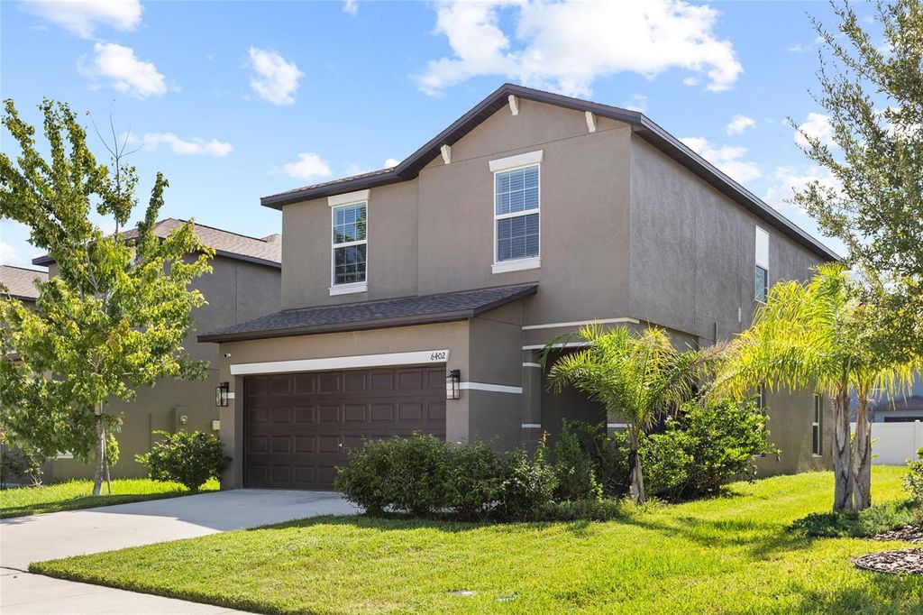 Photo of 6402 Back Forty Loop, Zephyrhills, FL 33541 (MLS # TB8532310)