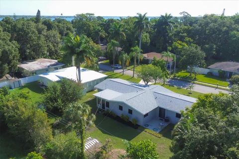 A home in BRADENTON