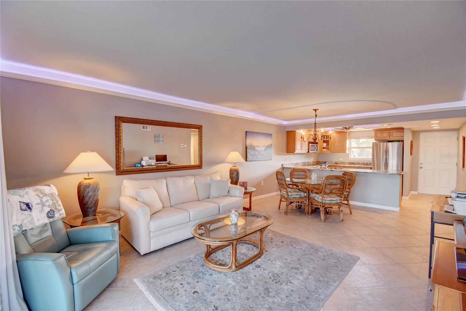 POINTE ON MIDNIGHT PASS - Residential