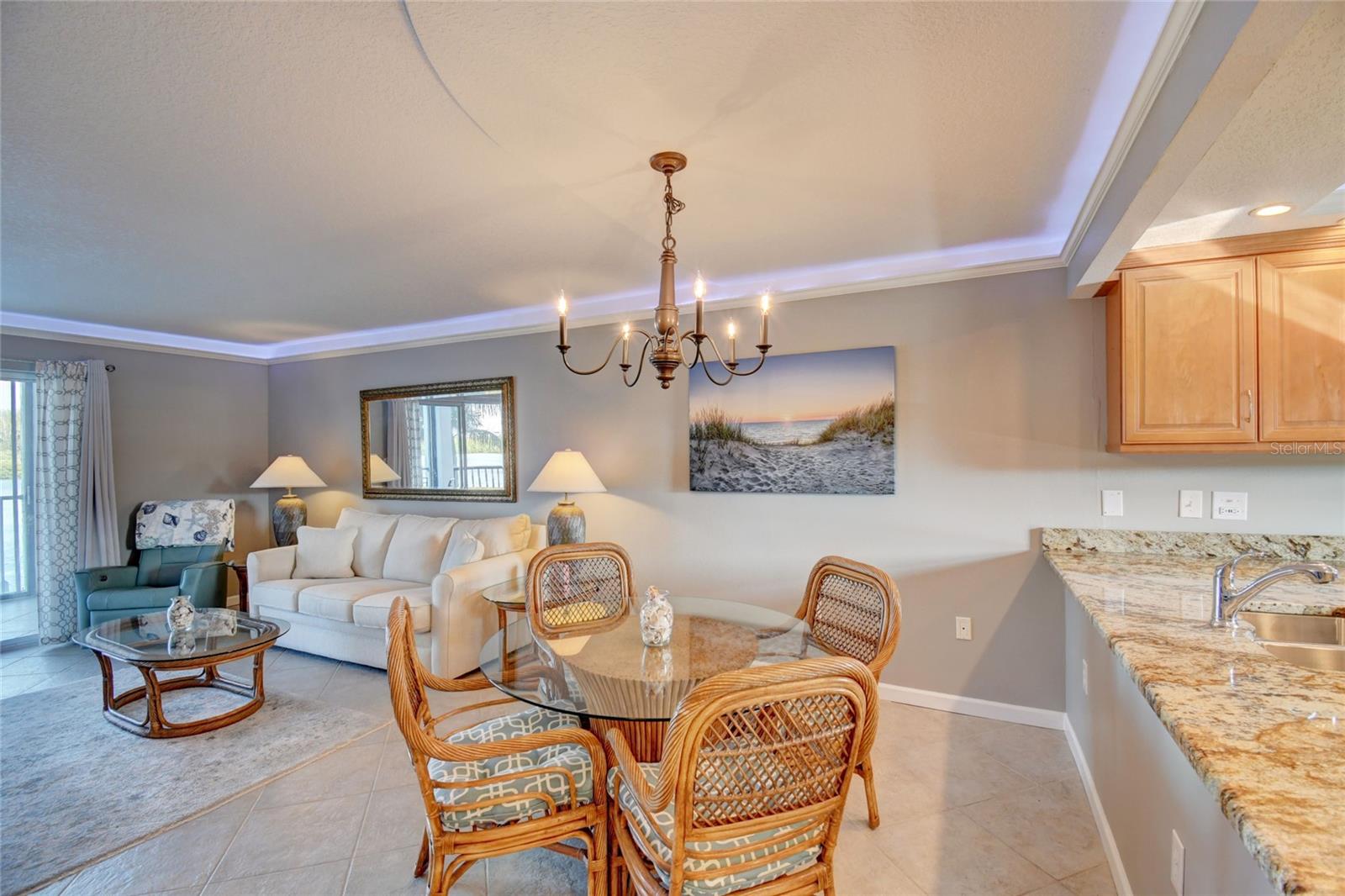 POINTE ON MIDNIGHT PASS - Residential