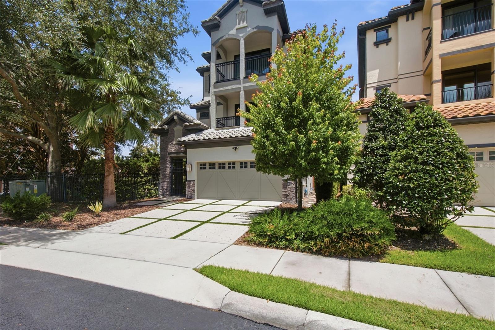 7689 TOSCANA BOULEVARD