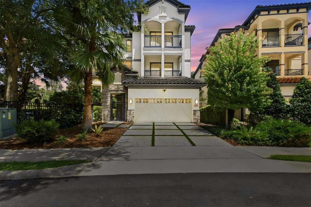 Photo of 7689 Toscana Boulevard, Orlando, FL 32819 (MLS # O6425733)