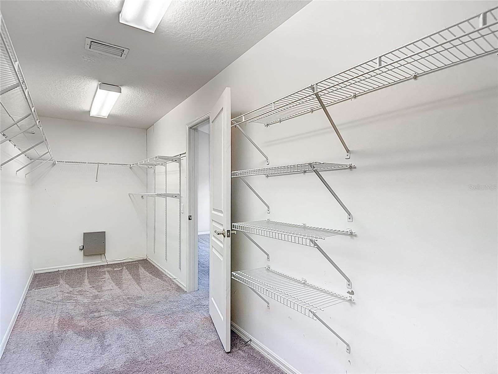 HAMPTON ON THE GREEN PH 2 - Residential