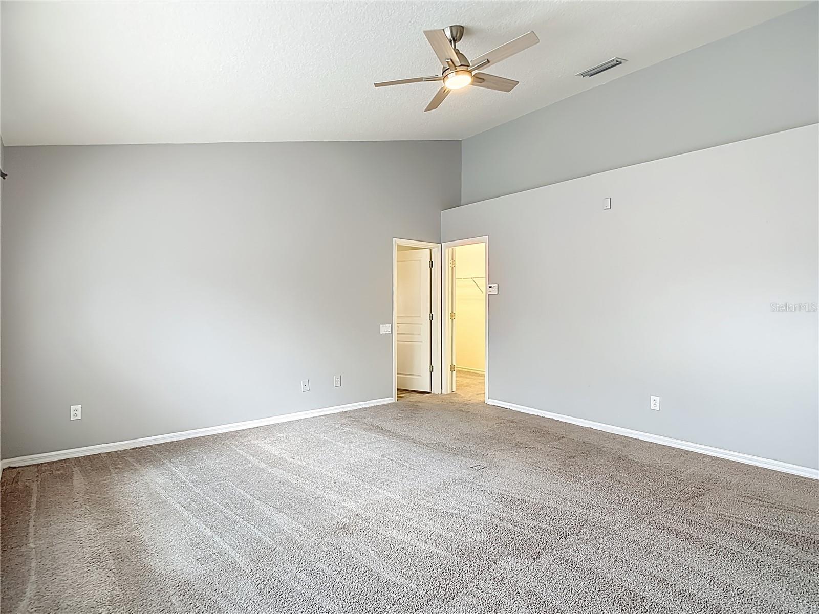 HAMPTON ON THE GREEN PH 2 - Residential