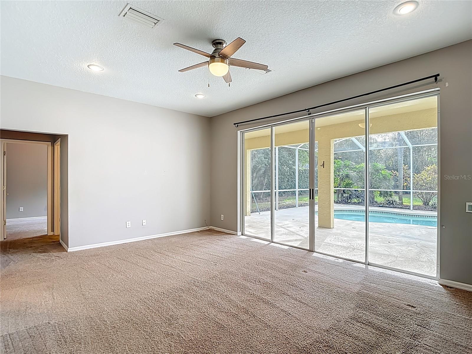 HAMPTON ON THE GREEN PH 2 - Residential