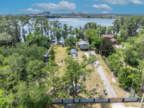 Photo of 11424 Westwood Boulevard, Orlando, FL 32821 (MLS # O6302743)