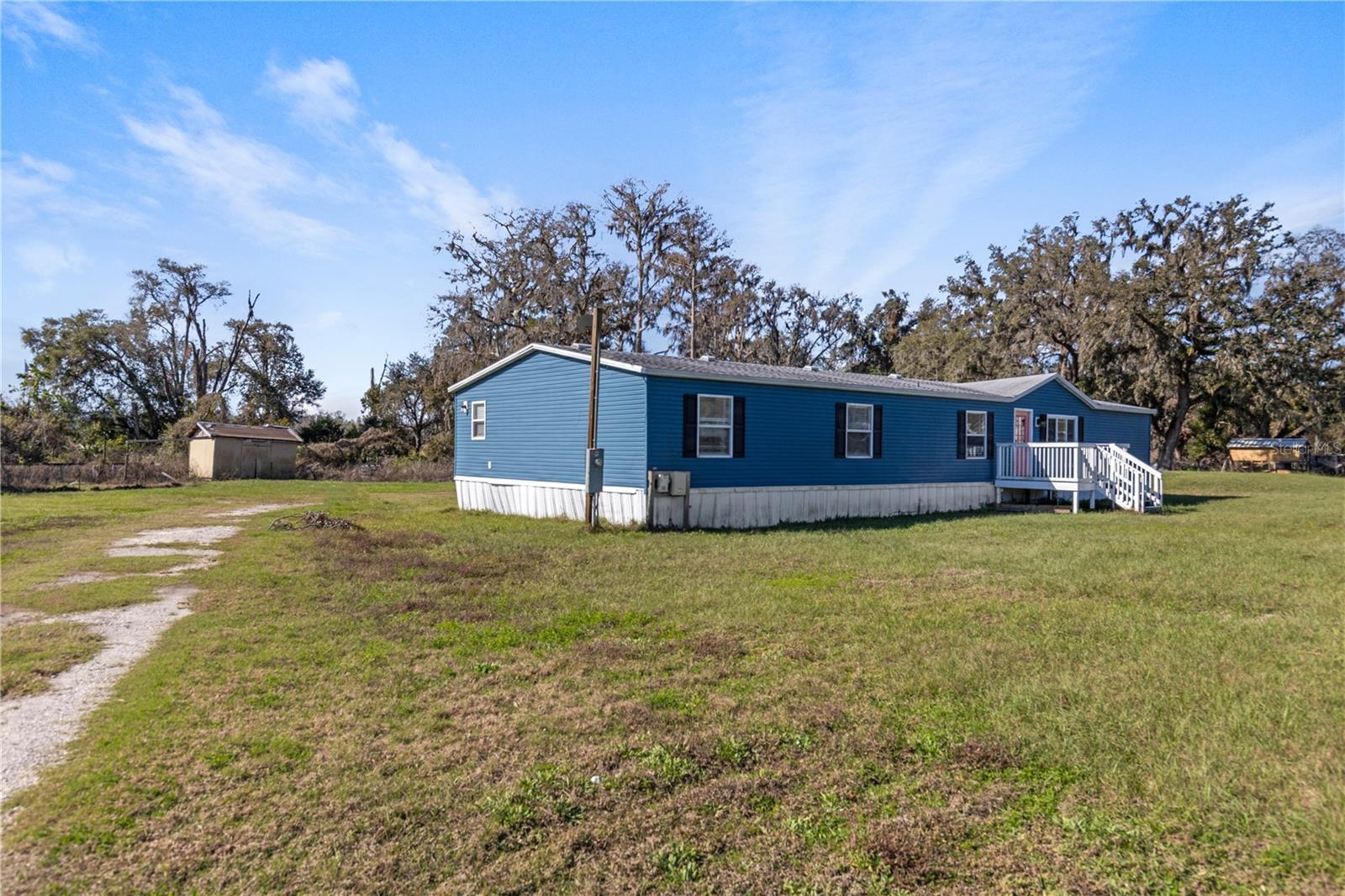 8428 HIGHLAND PINES COURT